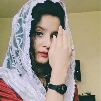 ShaaliniTweets's profile picture. dream goal is Heroine....