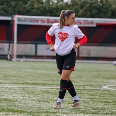 Female Football Development Manager @Brentfordfccst & Women’s Player 🐝⚽️