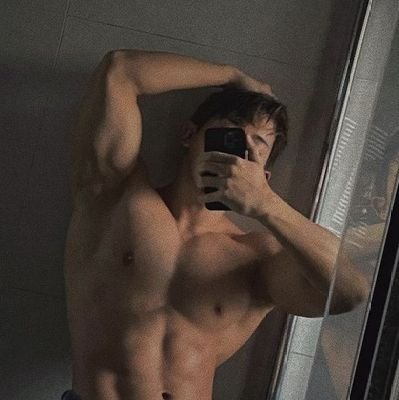 not affiliated with @official__wonho & @OfficialMonstaX ; fan account ;ot7bebe ; monbebe ; wenee ; 🤍; фанатка леви ; monwenee ; softhornybebe ; ❤️🔥