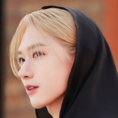 jaojaejae's profile picture. allten💜🌻