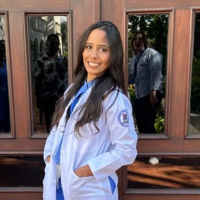 MS4 at @unibeenlinea 🇩🇴 | Aspiring Neuro🧠 | Co-founder @mucholovedr 🫶🏼 | President of Mission Brain: UNIBE Chapter @missionbrainorg