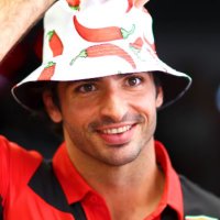 Carlos Sainz’ Bucket Hat(@_notahockeyfan) 's Twitter Profile Photo