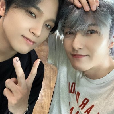 My 2nd account
Filo NCTzen
Crisdrea Shipper (PBB Connect)
Franseth Shipper
BGYO @bgyo_pH
Kaomiah Shipper
KimPau Shipper
and now, DUSTBIA💛