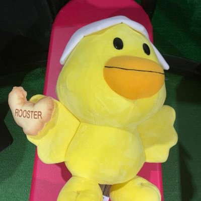 ren__korea's profile picture. 