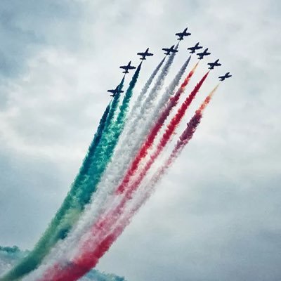 MaxLibero555's profile picture. 