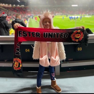 Father, @ManUtd fan and football addict. Movie & Boxset aficionado. 💻 FM. Oasis. Roses. The Jam. Ashcroft. 80’s. Neive 23/02/17 - 24/10/23 ~ Forever 6 🕊️