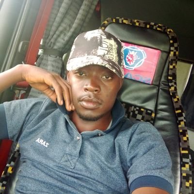 JoseTillya's profile picture. Teacher by profession .