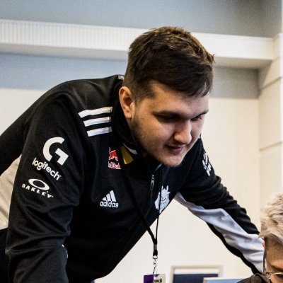 🇭🇷 EU Esports Manager @G2Esports | @R41N_N14R ❤️ | All views are my own