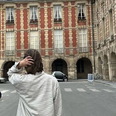 dinoitemxixi's profile picture. 