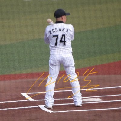 ①⚾️→巨人(高橋由伸、6、61、12)/小坂誠/12球団○ ①-2 社会人⚾️→セガサミー ②近現代政治史→自民党(📘🍊🐎) ③アイドル→V6(💜🧡)、Kis-My-Ft2(🧡💜💗) ④サンリオ(最推しはシナモン)を語る。※キャンペーンRTをよくします。写真用→@sskosa0012632