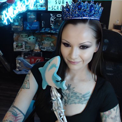 I'm a doctor, professional cosplayer, gaming streamer, and wife that loves sharks and reptiles, coding, and gaming! \m/