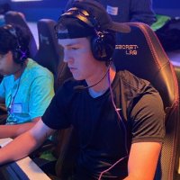 Maxwell (@a1mbotval) 's Twitter Profile