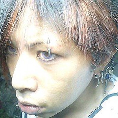 bareact1's profile picture. お笑い、ヴィジュアル、スポーツ観戦好きです　PCオンゲ復活！ 今は主に原神やWarframeプレイ中