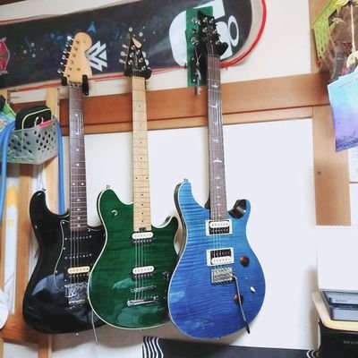 誰でもフォローしてください!!
OW2、APEX、VALORANT、ストリートファイターⅥ。誘ってください。