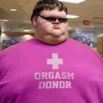 turd_emoji's profile picture. Yuh