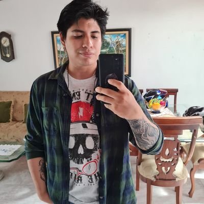 JuanPa1239412's profile picture. 