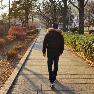 hellojof's profile picture. show me your reasons to fight the new world tonight