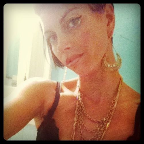 RaeLeah1's profile picture. Keepin' it real n solid as a rock!