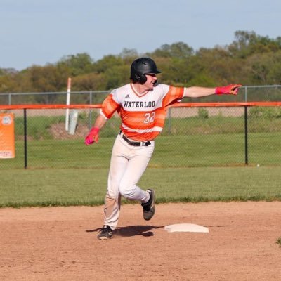 6’3 l 200 lbs l 3.7 GPA l RHP/1B l Extreme Elite Wade 17u l Waterloo High school l 2024 grad l contact info: jackroessler32@gmail.com l 618-600-3500 l