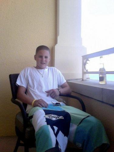 Neil_Down018's profile picture. The bigger they are the harder they fall 
#CentralCatholic
I just want to die a good person, nothing more, nothing less.