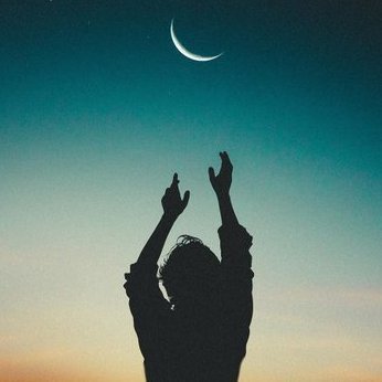 İÇİNDEKİ DÜŞMANI YENEMEYEN BİR MİLLET ,
ORDUSU NE KADAR BÜYÜK OLURSA OLSUN HİÇ BİR ZAFER KAZANAMAZ .
- CENGİZ HAN