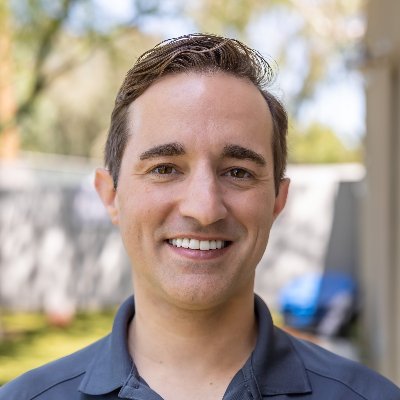 dreweastmead's profile picture. Certified @Webflow Partner & Website Developer 👨‍💻 https://t.co/bAstcPh8cd // Hobbies: 🎾🥁🤿 // Fan of: 🐾🐕🏀 // Rooting for: 💙🌎🏳️‍🌈