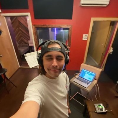 MYRCVRY's profile picture. 