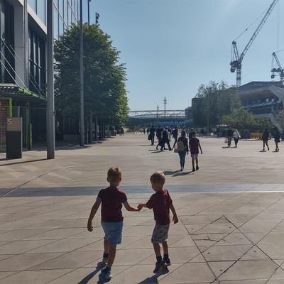 Gareth Thomas Profile