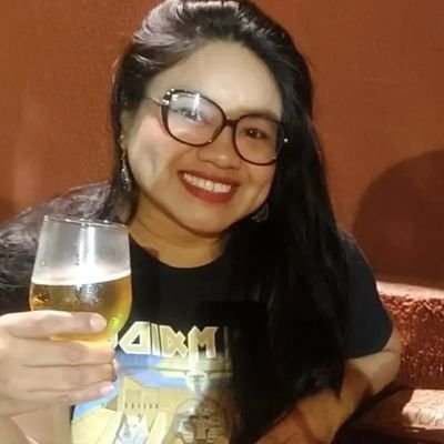 Mãe,  indígena do Povo Terena 🏹
Professora de Geografia 🌎
Roqueira 🤘🎸
Sul-mato-grossense ☕
Voto LULA 13!!! ⭐🍀🙏🦑

Otimista 🙏🍀⭐🥰