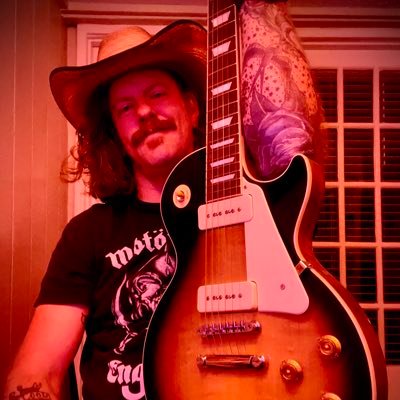 Official Twitter presence of Calamardo, the best rock band you’ve never heard of.
