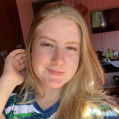 VitriaGiusti1's profile picture. futura médica veterinária, e meu nome não tem acento