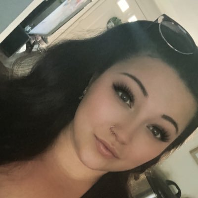 Pastry Chef 👩🍳🧁 ; Baltimore 🦀 ; 27 ; Cancer ♋️