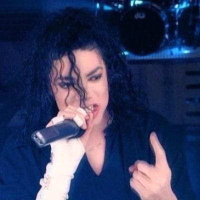 FAN ACCOUNT 
Michael Jackson 🖤👑🎤 
Mj Advocate 
Host of #DangerousTuesday
CEO of Dangerous era 
#MichaelJackson
#MJinnocent
#JanetJackson
#Navy