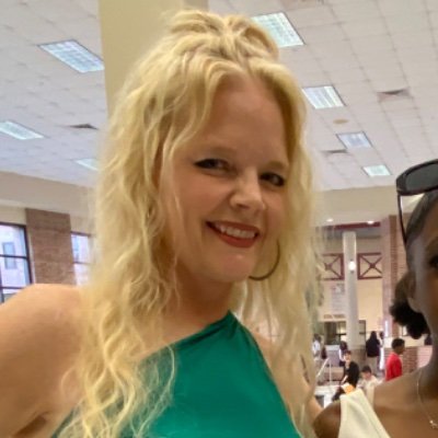 aubrey_vs's profile picture. 