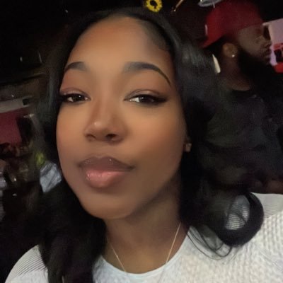 lanataughtyouu's profile picture. oh please bitch