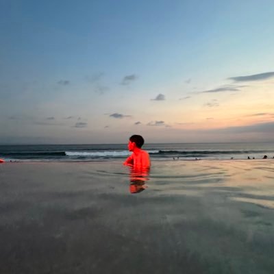 HafidhDo's profile picture. who am i to you ?