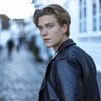 victoroliver__'s profile picture. I am a curious and motivated individual who is passionate about learning and expanding our knowledge.