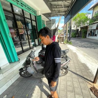 just an ordinary person
who is not free from mistakes
| 18 NOV | Madiun, East Java🇲🇨