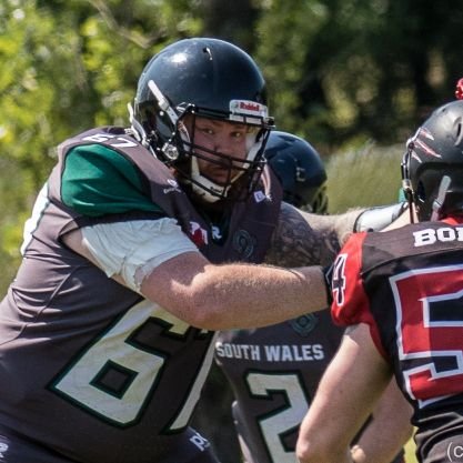 South Wales Warriors O-Lineman #67 
Rugby prop
Bearded Villain
Gent