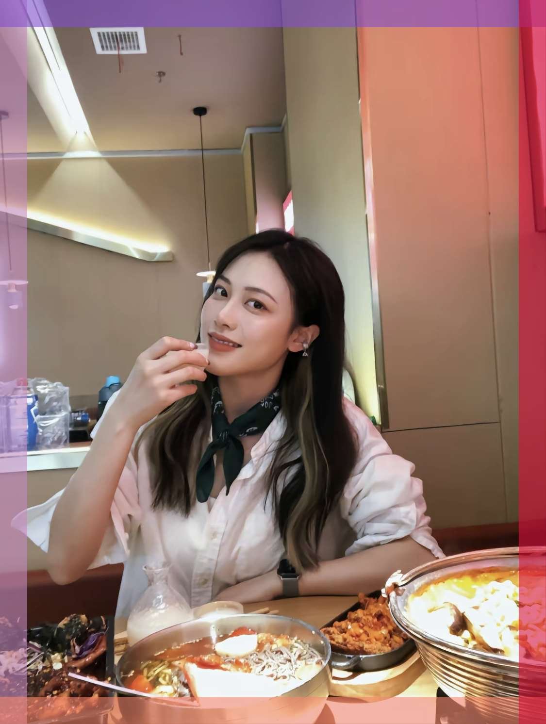 좋은 아침이에요! 안녕히 가세요! 저는 너무 외로운 사람이라 다양한 사람들과 함께하고 싶어요🥺 다 사랑해요!