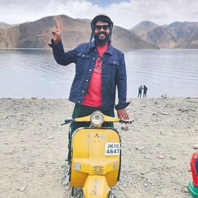 Srinivaschari1's profile picture. #Beyourself..