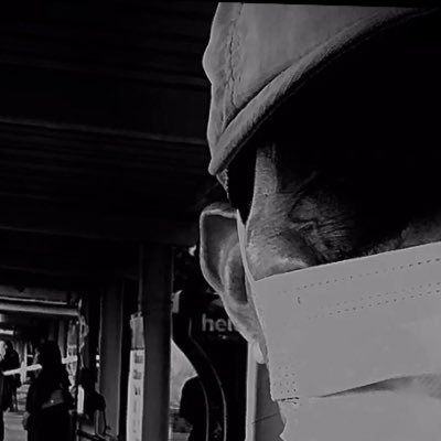 modecamy's profile picture. 