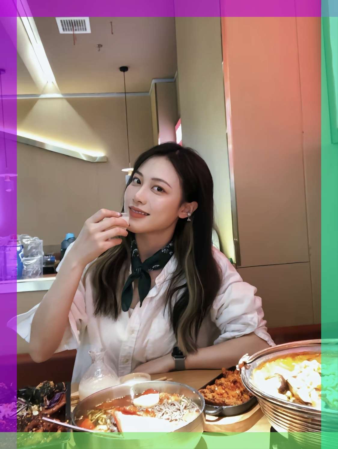 좋은 아침이에요! 안녕히 가세요! 저는 너무 외로운 사람이라 다양한 사람들과 함께하고 싶어요🥺 다 사랑해요!