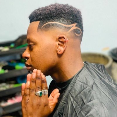👑
💣THE FINEST.💫 FRESH PRINCE OF ALEX.🦘
Solutions Architect || Entrepreneur || Stylist || Creator