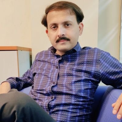 بن کہے جو ہر درد جان لیتا ہے
وہ ذات وحدہ لا شریک ہے ❤️