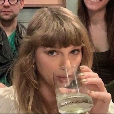 miaormia's profile picture. 