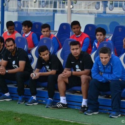 مدرب واداري سابق في الهلال , ومدرب اكاديمي @Alhilal_FC 💙🤍 مدرب لياقة 