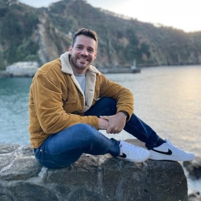 Aquí se habla mal de Pinganillo y bien de todo lo demás.