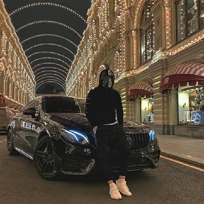 yangbia74850281's profile picture. 他日风云际会