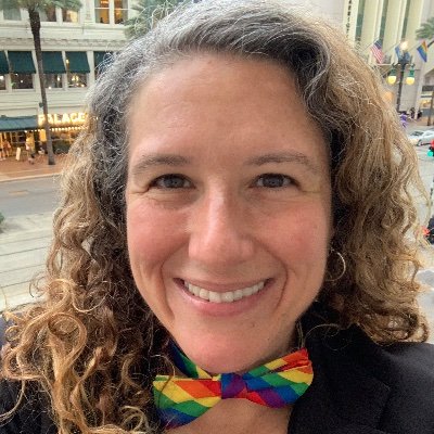 I am very ambitious and active, getting my masters in school counseling.
Fun fact I do video and photo for live events: festivals, conventions and weddings.